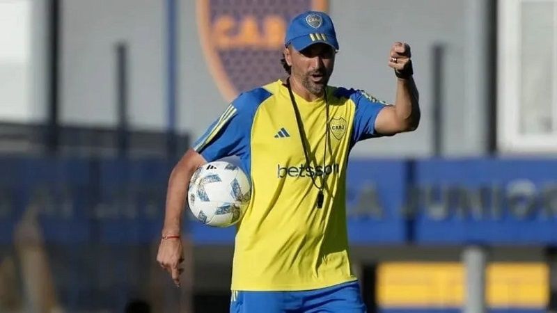 Martínez no definió las dos dudas de Boca
