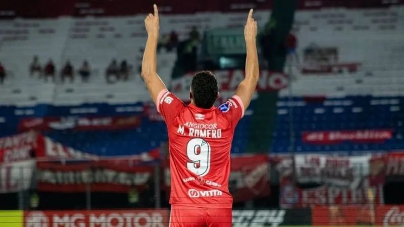 Argentinos debutó con triunfo en Paraguay