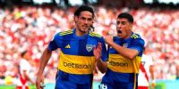 ¡¡¡URUGUAYOSSS...URUGUAYOS...!, gritó la hinchada de Boca para festejar los goles de Cavani (1) y Marentiel (2), en el el triunfo 3-2 sobre River, en los 4tos. de final de la Copa de la Liga.