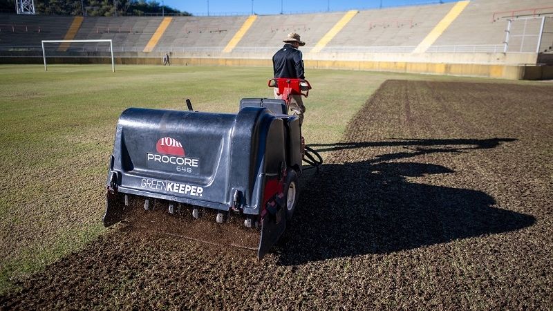 Resiembra de invierno del Estadio Bicentenario