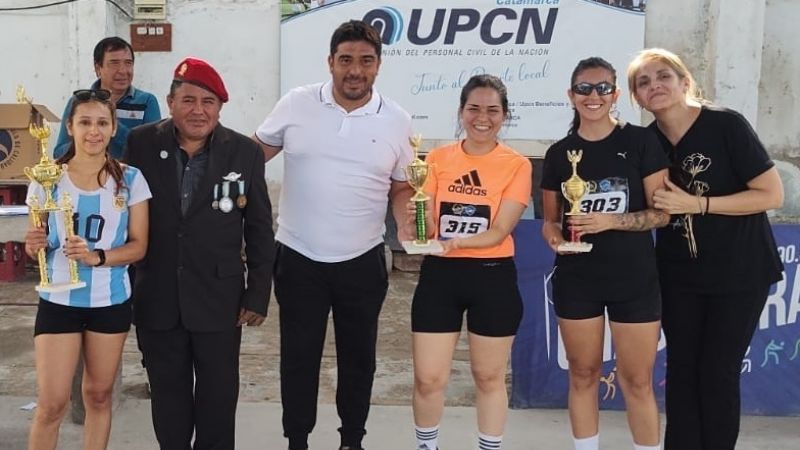 Tomás Robledo y Ana González por lo 40 de Salta