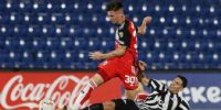 El joven volante de 16 años ingresó desde el banco de suplentes y anotó un histórico gol en la victoria millonaria en Paraguay.