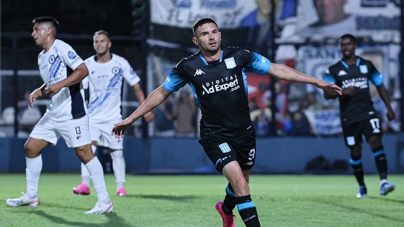 Racing con Talleres (RE) abrirá los 16vos. de final