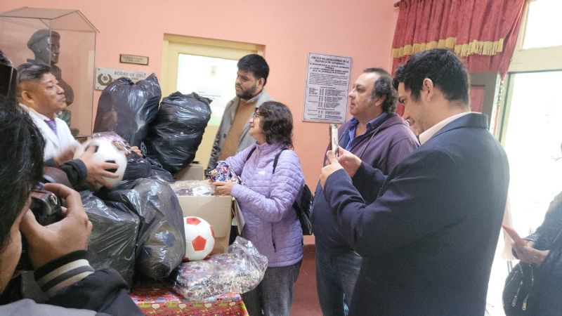 Visita solidaria al Hogar Escuela