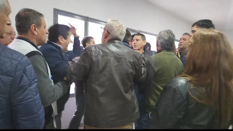 Escándalo en la CGT: gremialistas generaron incidentes