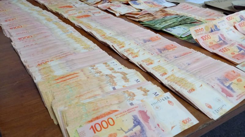 Hija le robó $3 millones a su madre