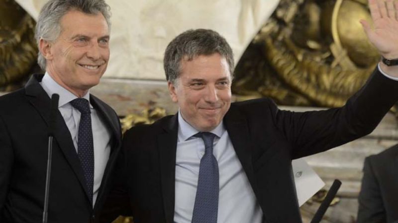 Nicolás Dujovne y propuso equiparar las jubilaciones en los 68 años