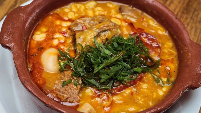 Día del Trabajador con locro y folklore en la Casa de la Puna
