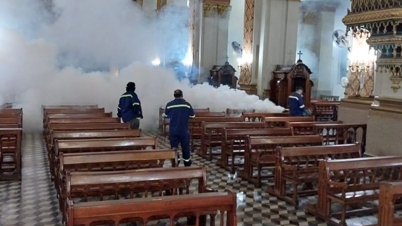 Sin Misas Vespertinas: desinfección y limpieza en la Catedral