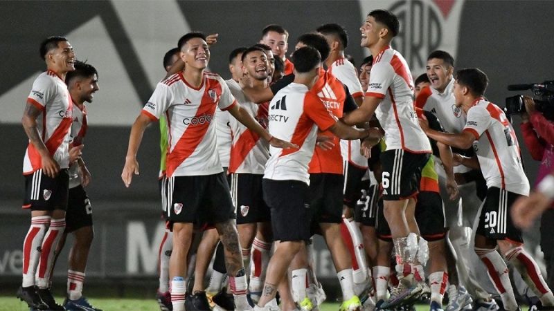 El “River Camp” goleó al “Boca Predio”, en Reserva