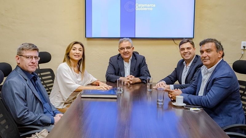 Gobierno cede terrenos a Los Altos para avanzar con obras