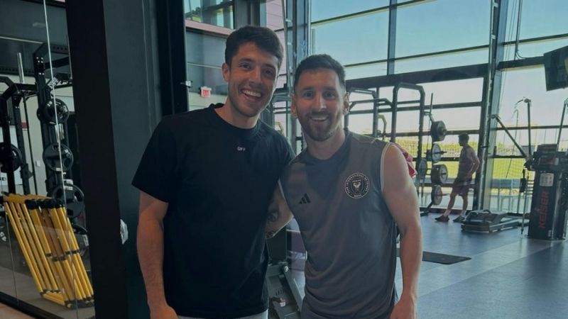 Tapia cumplió el sueño de conocer a Messi