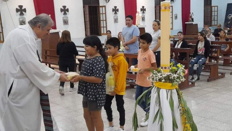 Fiestas en honor de Jesús de la Divina Misericordia en el barrio 9 de julio 
