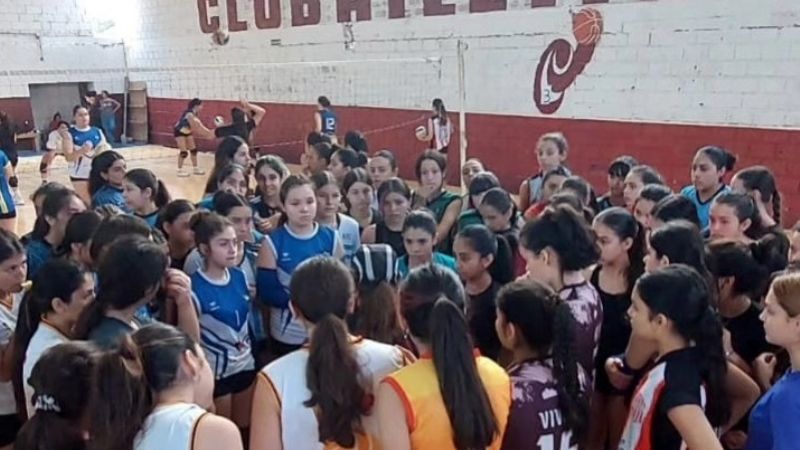 Masiva concurrencia en la primera observación femenina