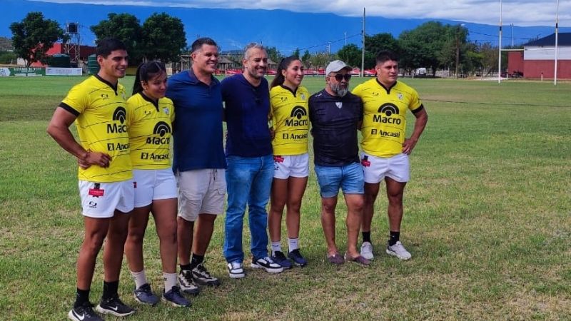 Catamarca Rugby presentó nueva indumentaria deportiva