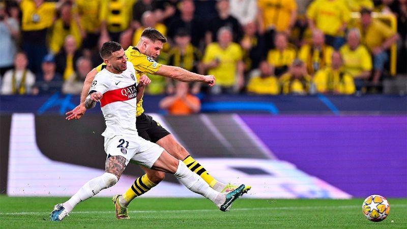 Borussia Dortmund sacó ventaja ante el PSG
