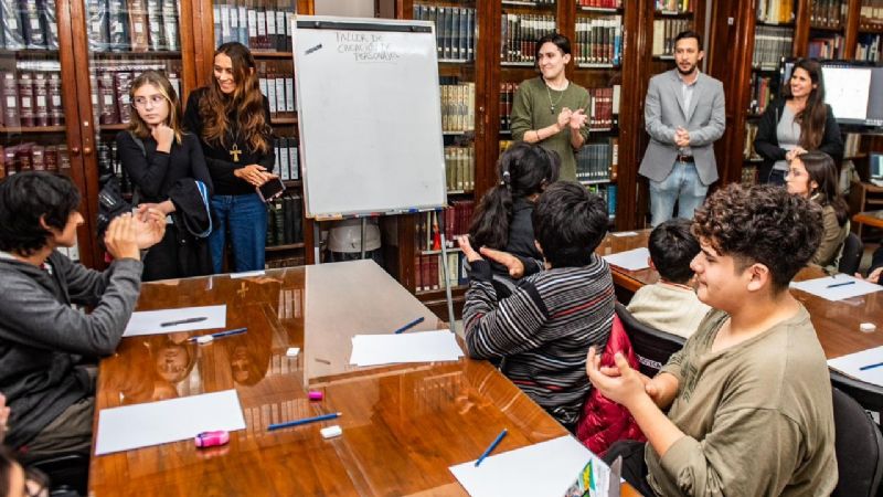 Iniciaron los talleres de Comic & Manga de la Vicegobernación