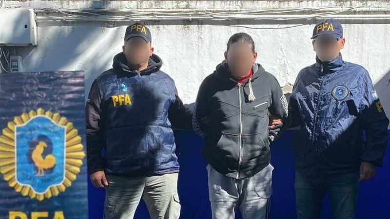 La PFA detuvo a un prófugo desde hace tres años, acusado de violar a su hijastra