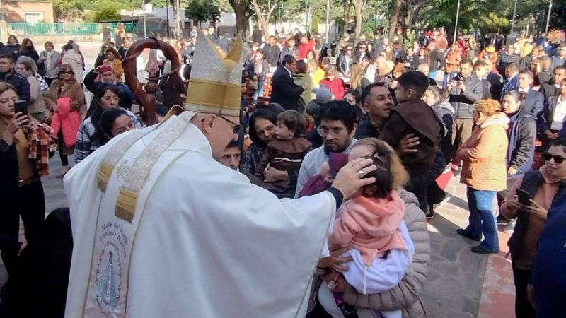 Jubilosa fiesta en honor del Beato Mamerto Esquiú en Piedra Blanca