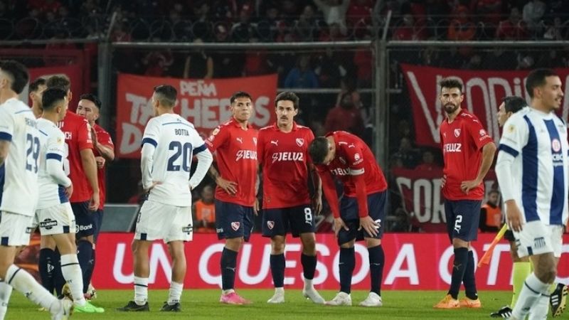 Talleres venció a Independiente 3-1 en Avellaneda