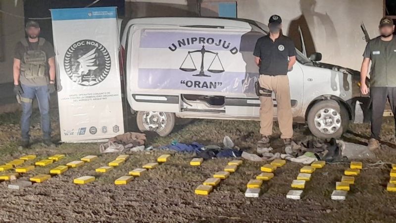 Secuestran más de 49 kilos de cocaína