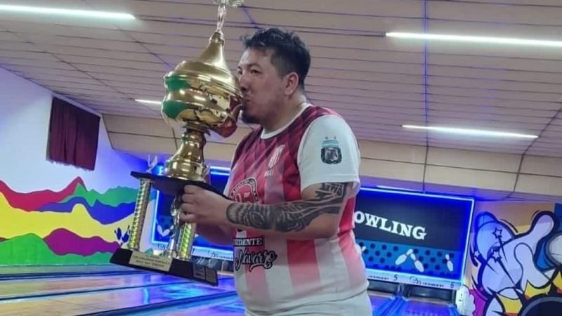 Catamarqueño campeón de Bowling en Córdoba