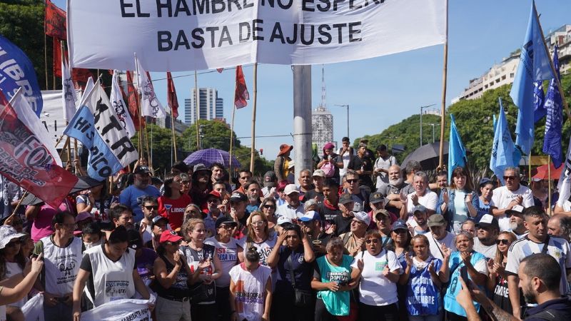 Allanaron a dirigentes por presunta extorsión a beneficiarios de planes sociales