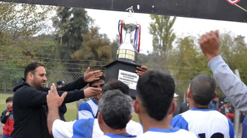 Sp. Mistol campeón de la Libertadores de los Barrios