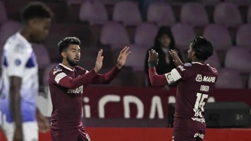 Lanús goleó a Metropolitanos y está en 8vos. de final