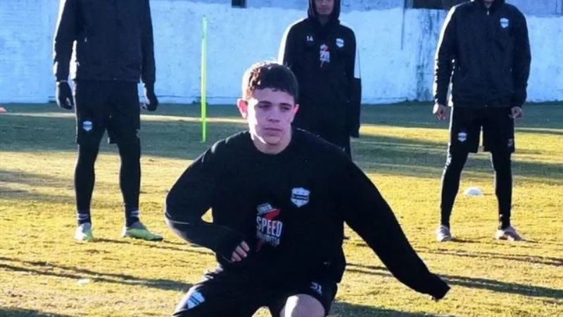 Apolonio, el pibe de 14 años, que convocó Riestra