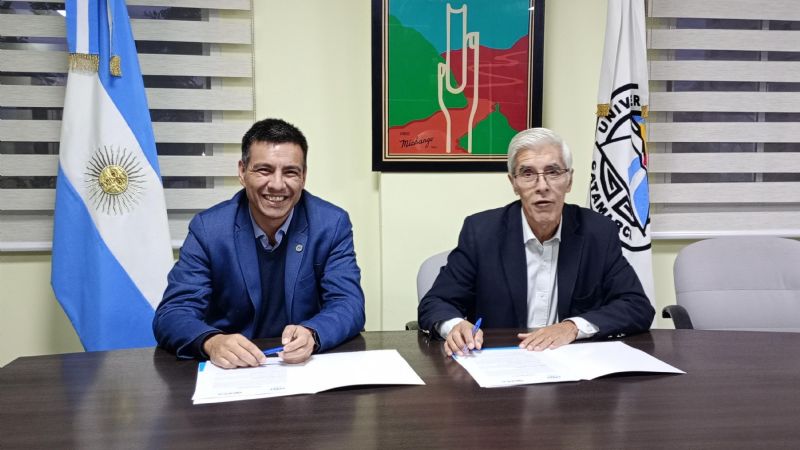 Convenio entre la UNCA y el Consejo Profesional de Ciencias Económicas