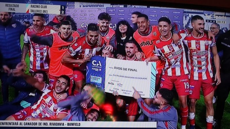 Batacazo, Talleres (RE) eliminó a Racing