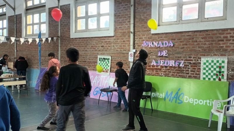 Gran Jornada de Ajedrez en “Poli Sur” de la Capital