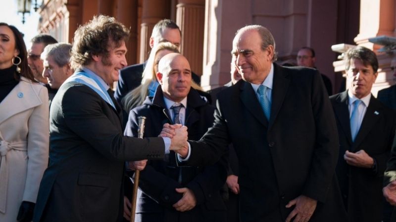 Posse, ninguneado; la voz oficial lo omitió y Milei no lo saludó