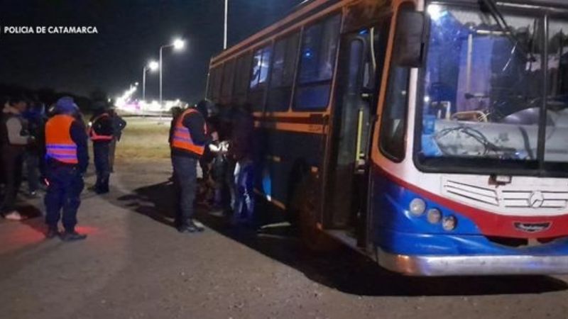 Secuestraron un colectivo y detuvieron a un pasajero acusado por abuso sexual