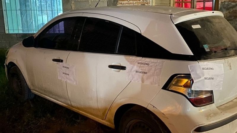 Manejaba ebrio y le secuestraron el auto