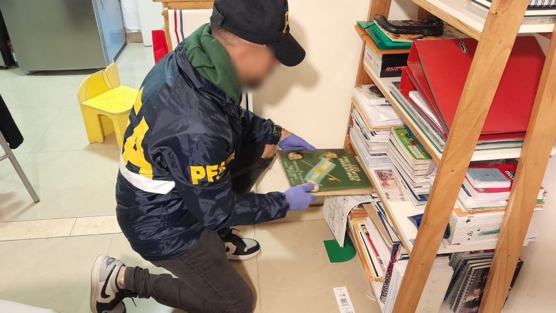 La PFA recuperó una colección de documentos históricos rubricados por Juan Domingo Perón