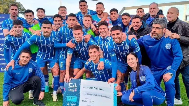 Godoy Cruz avanzó en la Copa Argentina