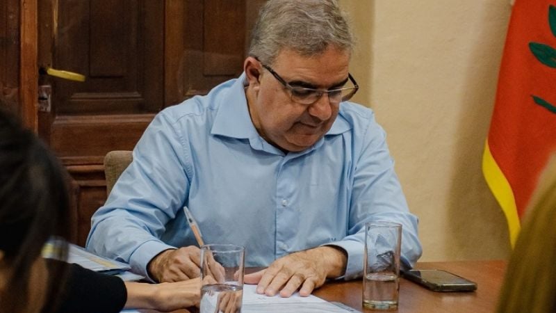 Anuncian cambios en el gabinete de Raúl Jalil