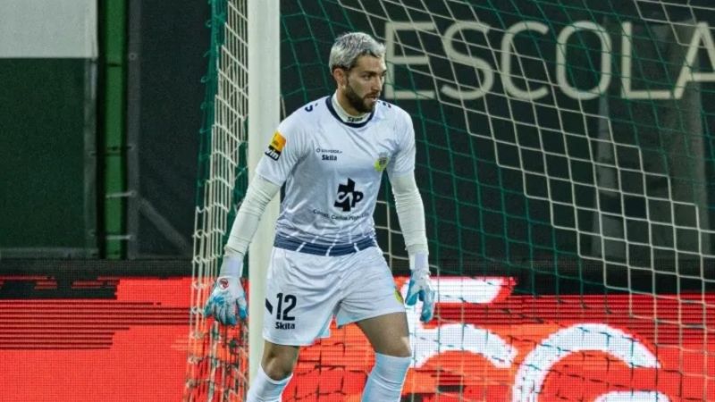 De Arruabarrena, el arquero que interesa a River