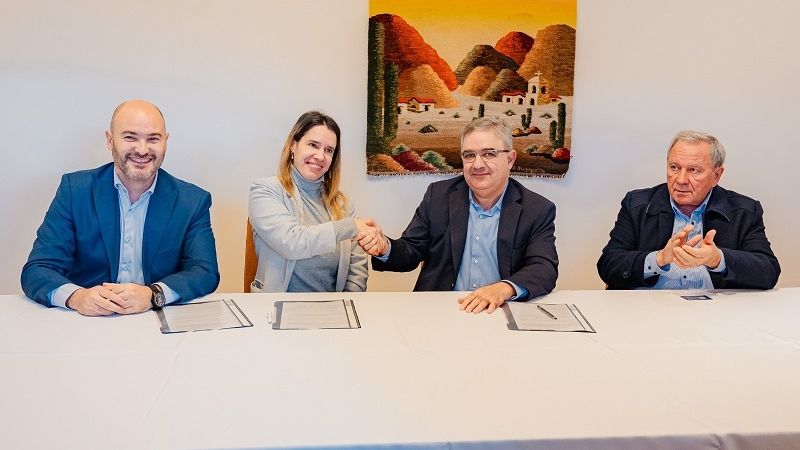 La Provincia renueva convenio con Novartis