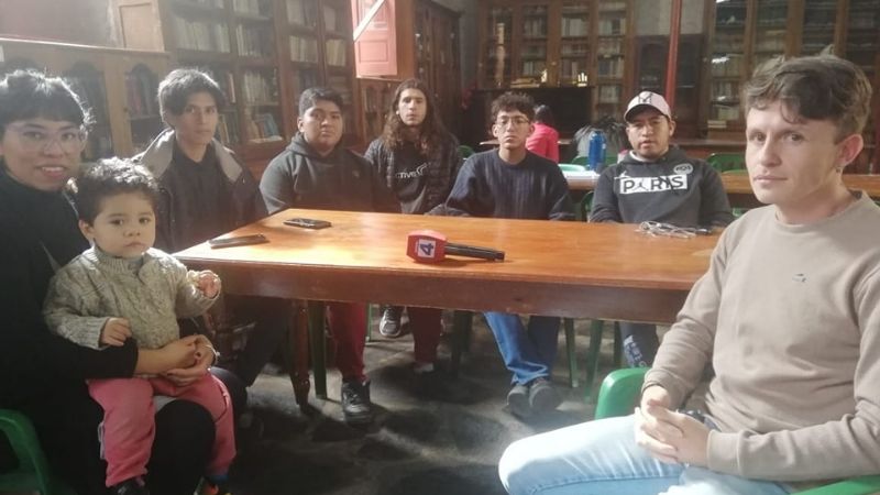 Profesores y alumnos denunciaron a autoridades del IES de Santa María