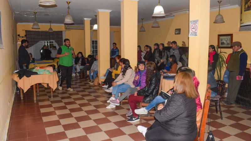 La Vicegobernación brindó talleres en Aconquija