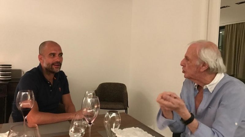 Emotivo adiós de Pep Guardiola a Menotti