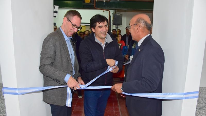 La UNCA inauguró laboratorio de control químico de procesos