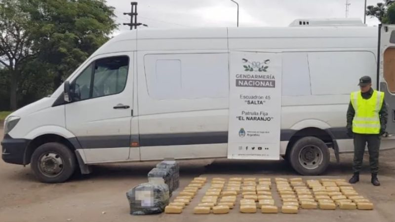 Secuestran más de 100 kilos de marihuana en encomiendas y equipajes