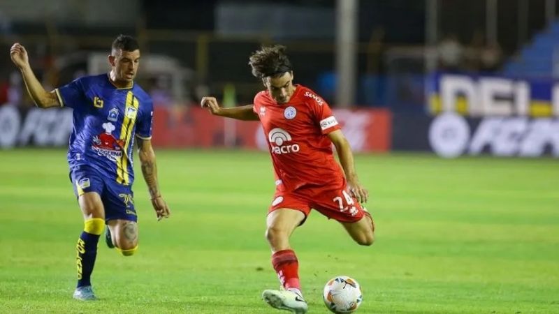 Belgrano quiere seguir arriba ante Delfín