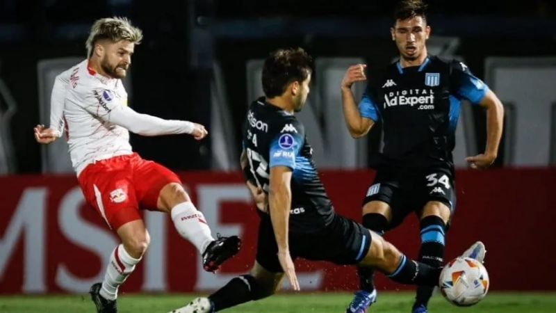 Bragantino sorprendió a Racing y le ganó