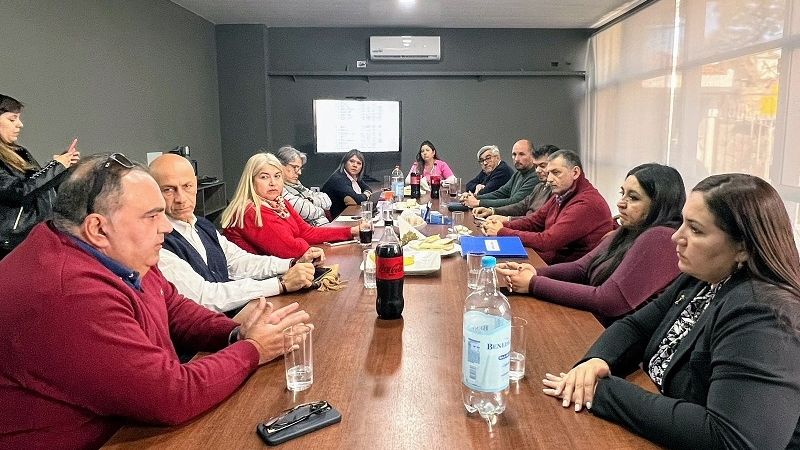 "Jalil debe entender que la inversión en salud pública es una decisión política"