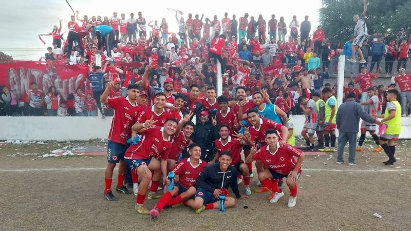 “La Villa” saltó “La Banda” y volvió a la punta